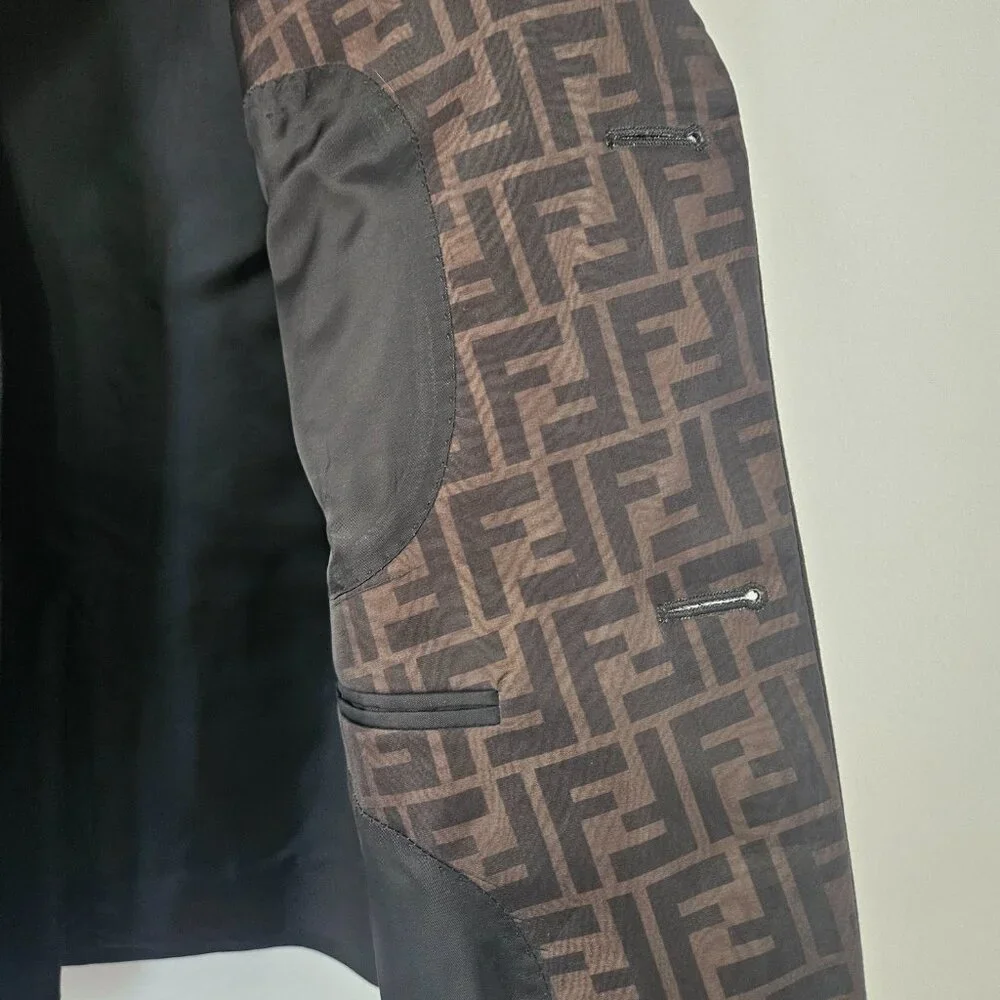 Fendi Men’s Suit Coat – Luxury Wool Blazer – Size L (IT 56) – Black – Authentic
